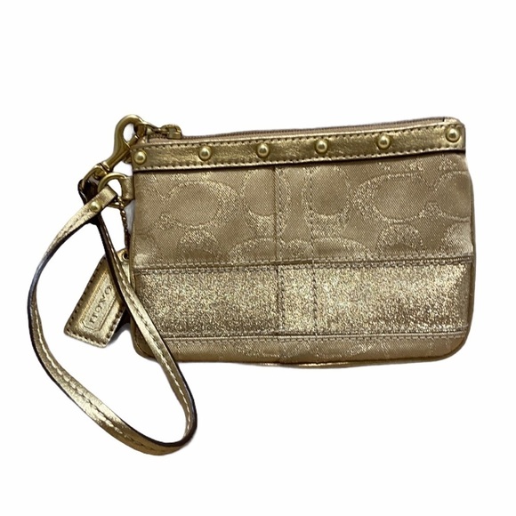 Coach tradition pattern gold tone wristlet - Picture 1 of 8